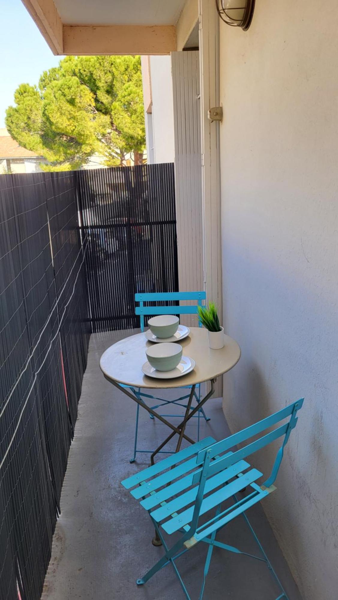Les Tourterelles D'Avignon 2 Apartment Екстериор снимка